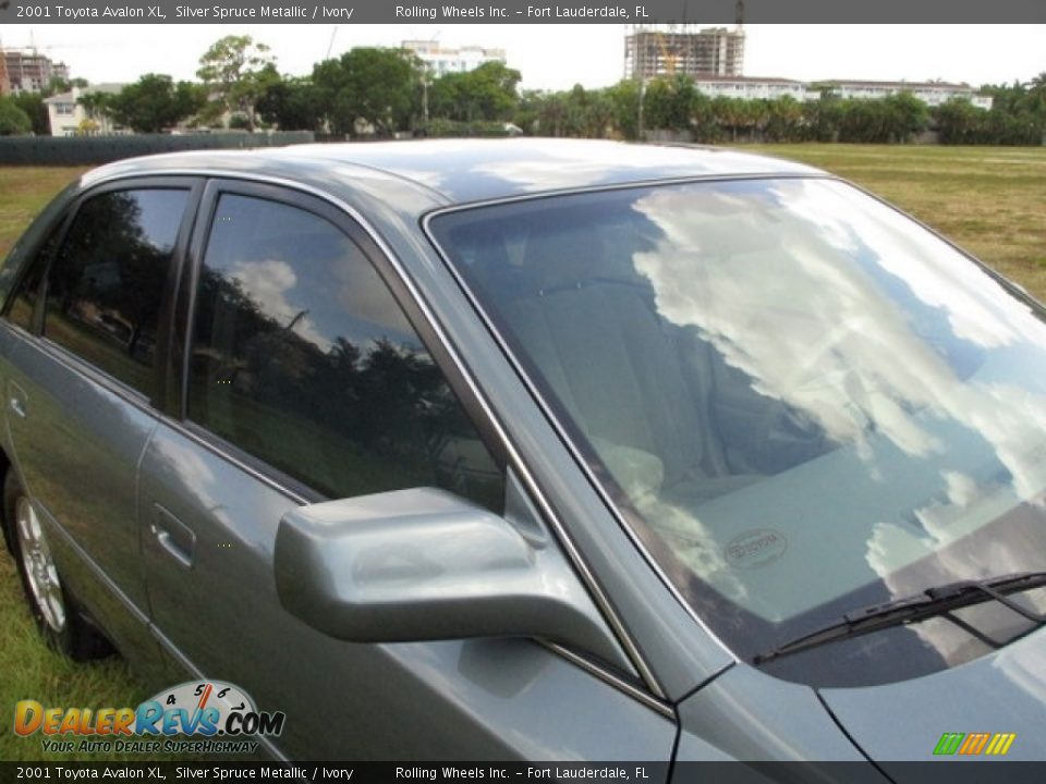 2001 Toyota Avalon XL Silver Spruce Metallic / Ivory Photo #33