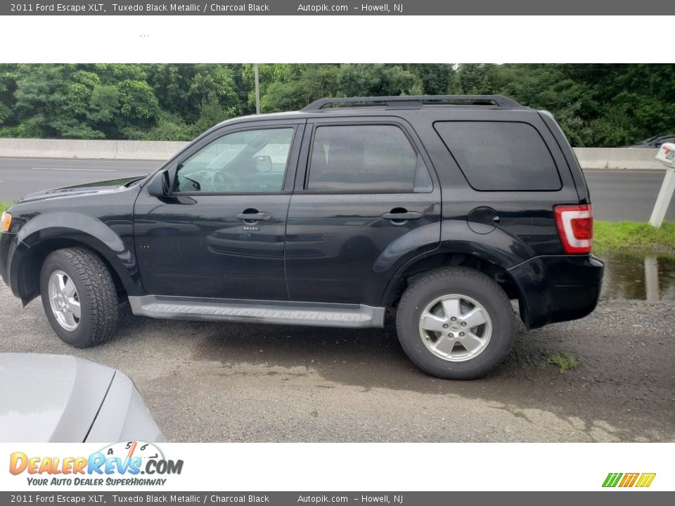 2011 Ford Escape XLT Tuxedo Black Metallic / Charcoal Black Photo #4