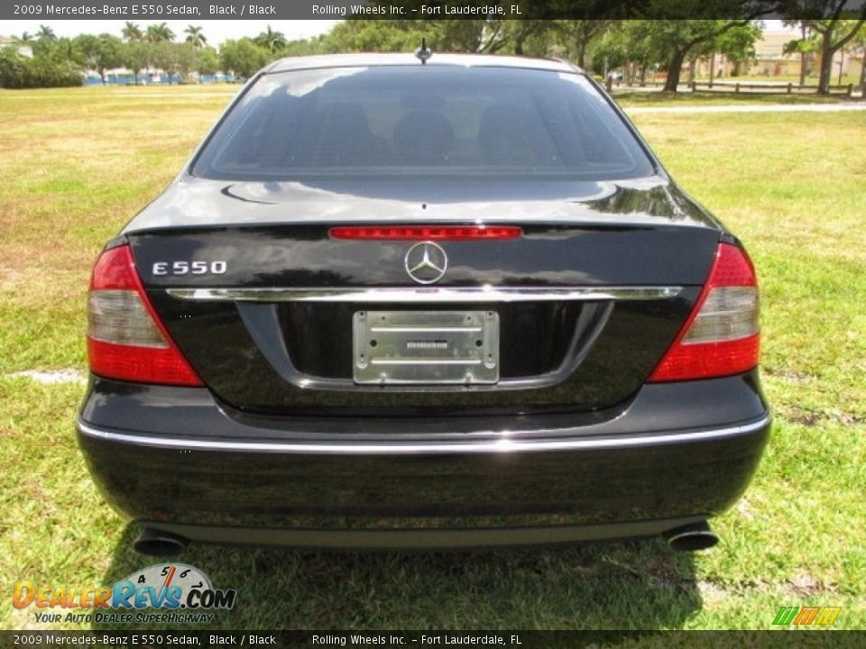 2009 Mercedes-Benz E 550 Sedan Black / Black Photo #7