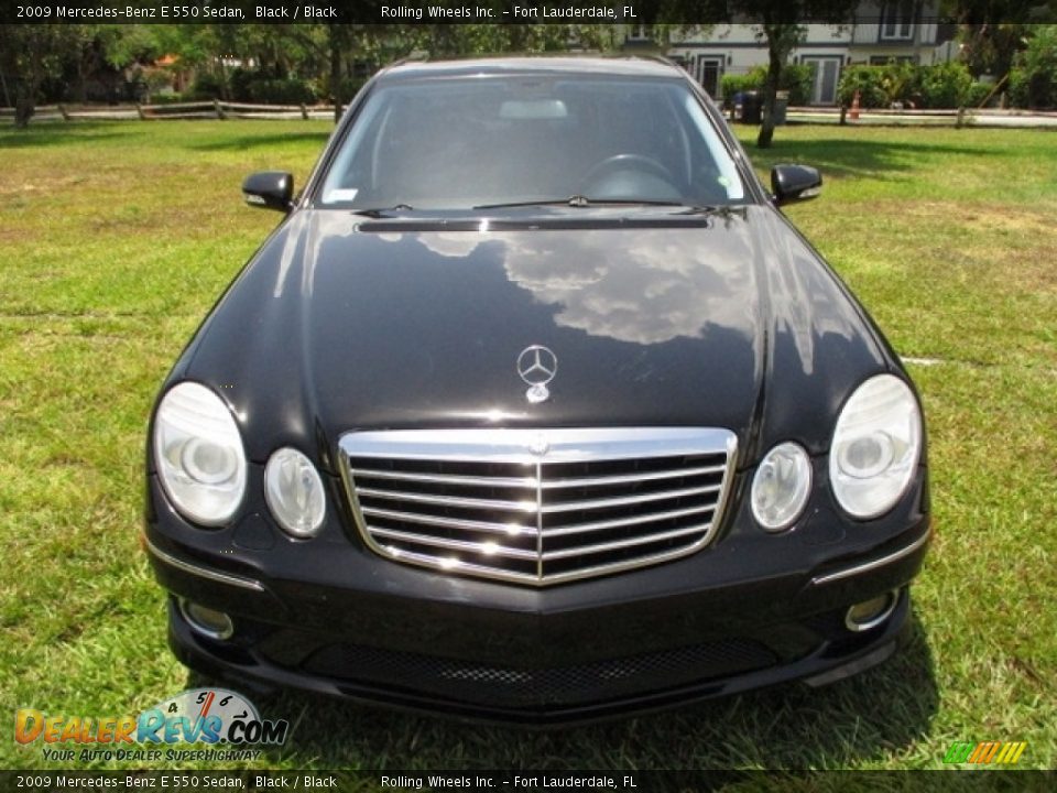 2009 Mercedes-Benz E 550 Sedan Black / Black Photo #15