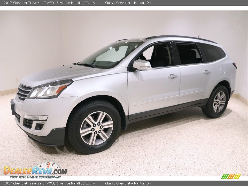 2017 Chevrolet Traverse LT AWD Silver Ice Metallic / Ebony Photo #3
