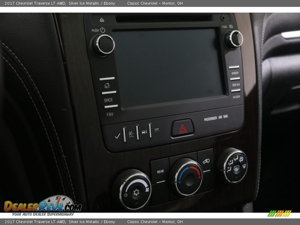 2017 Chevrolet Traverse LT AWD Silver Ice Metallic / Ebony Photo #11