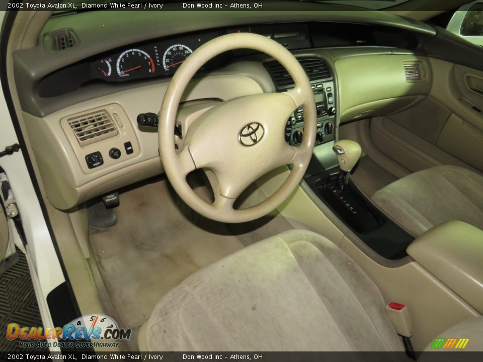 2002 Toyota Avalon XL Diamond White Pearl / Ivory Photo #18