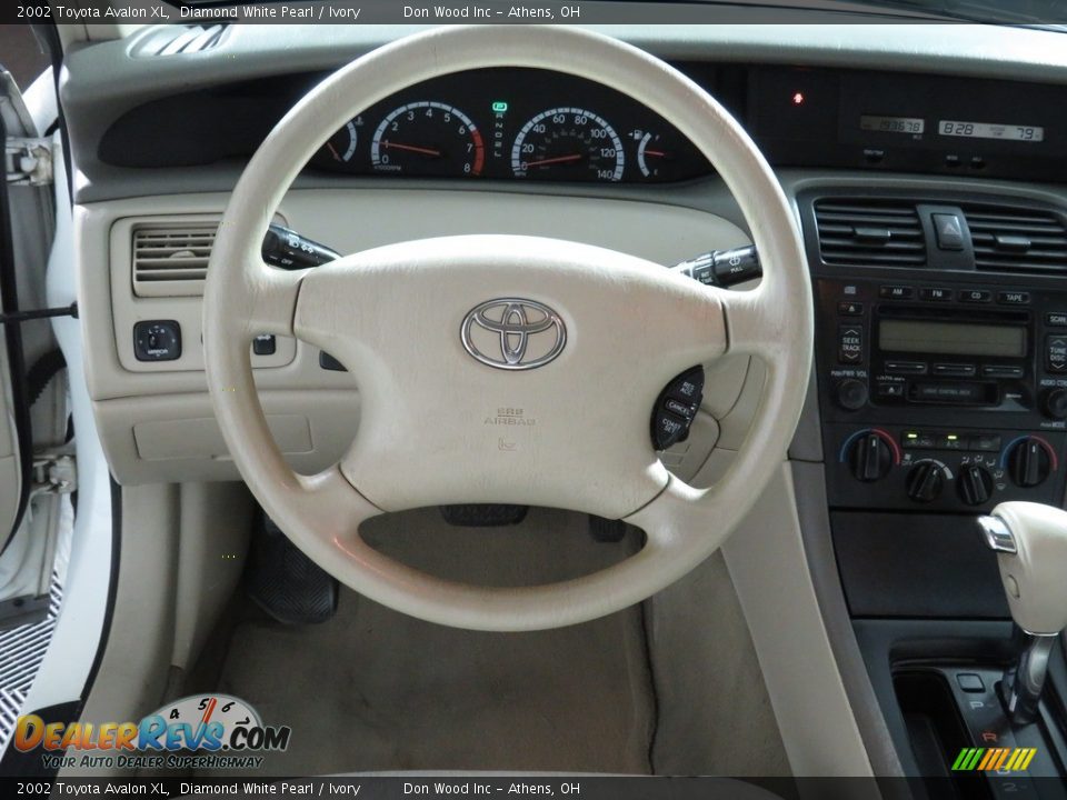 2002 Toyota Avalon XL Diamond White Pearl / Ivory Photo #28