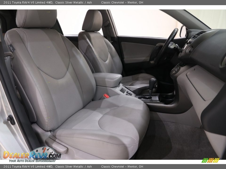 2011 Toyota RAV4 V6 Limited 4WD Classic Silver Metallic / Ash Photo #16