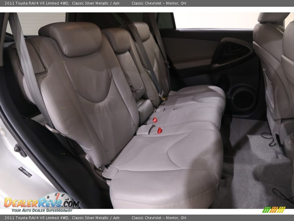 2011 Toyota RAV4 V6 Limited 4WD Classic Silver Metallic / Ash Photo #17