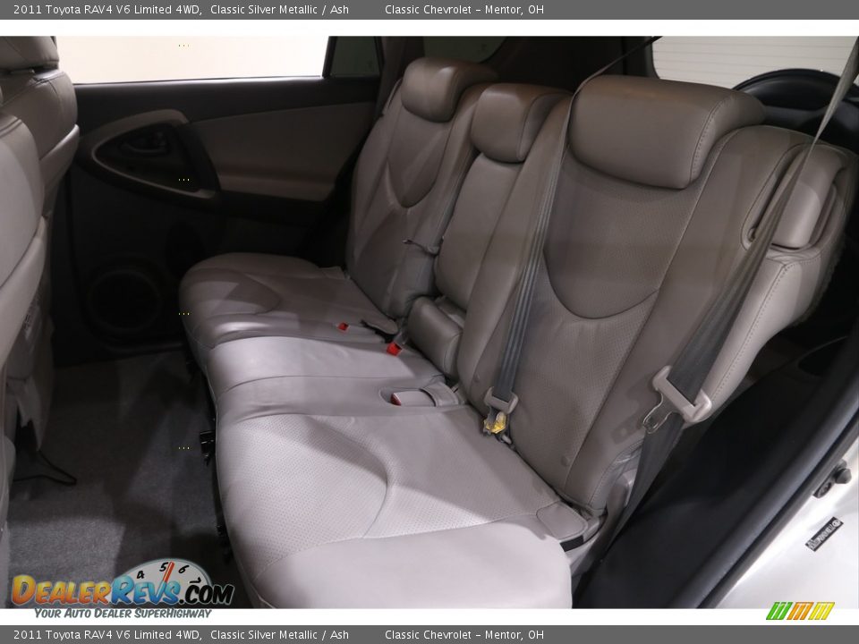 2011 Toyota RAV4 V6 Limited 4WD Classic Silver Metallic / Ash Photo #18