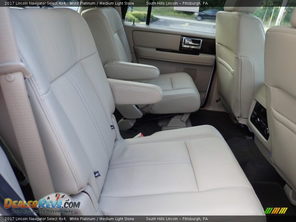 Rear Seat of 2017 Lincoln Navigator Select 4x4 Photo #14
