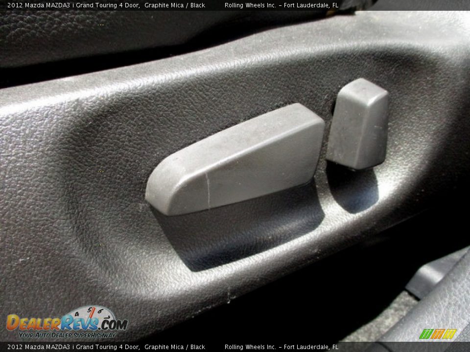 2012 Mazda MAZDA3 i Grand Touring 4 Door Graphite Mica / Black Photo #26