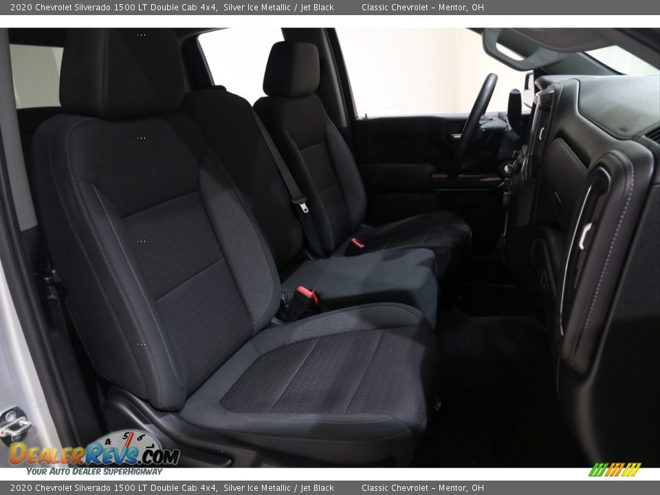 2020 Chevrolet Silverado 1500 LT Double Cab 4x4 Silver Ice Metallic / Jet Black Photo #15