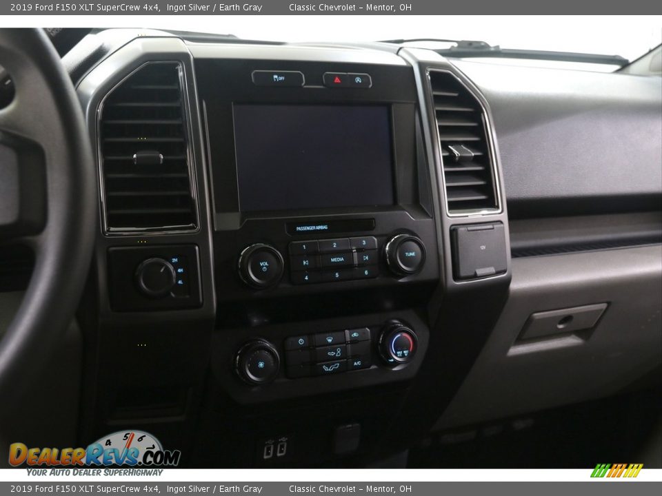 2019 Ford F150 XLT SuperCrew 4x4 Ingot Silver / Earth Gray Photo #9