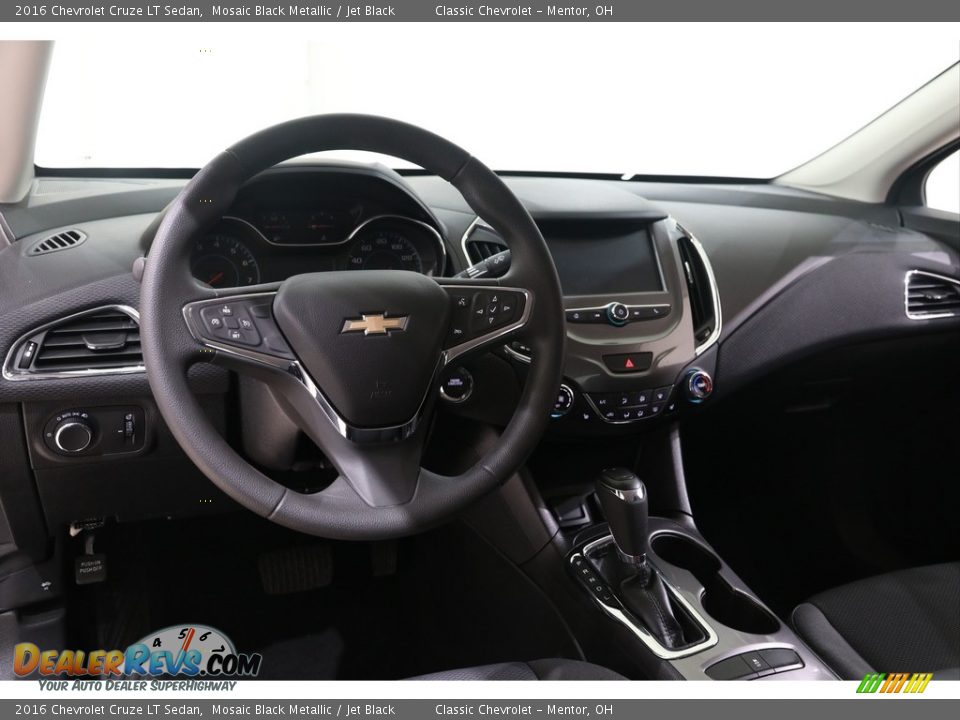 2016 Chevrolet Cruze LT Sedan Mosaic Black Metallic / Jet Black Photo #6