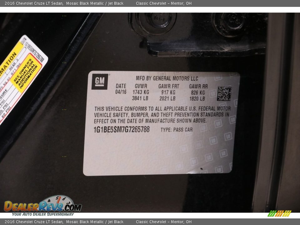 2016 Chevrolet Cruze LT Sedan Mosaic Black Metallic / Jet Black Photo #19