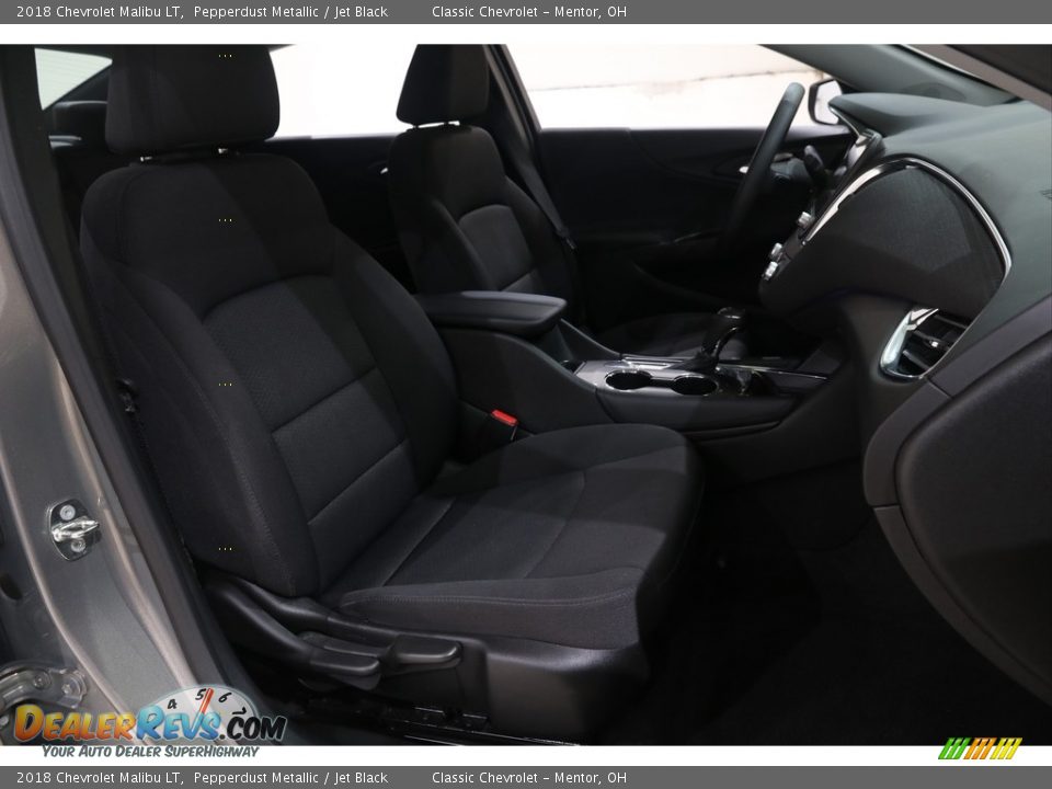 2018 Chevrolet Malibu LT Pepperdust Metallic / Jet Black Photo #15