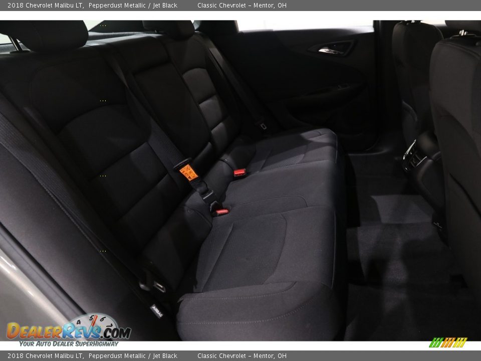 2018 Chevrolet Malibu LT Pepperdust Metallic / Jet Black Photo #16