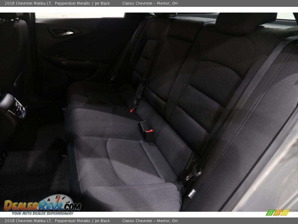 2018 Chevrolet Malibu LT Pepperdust Metallic / Jet Black Photo #17