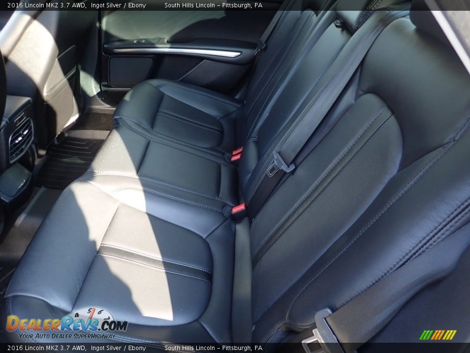 Rear Seat of 2016 Lincoln MKZ 3.7 AWD Photo #16