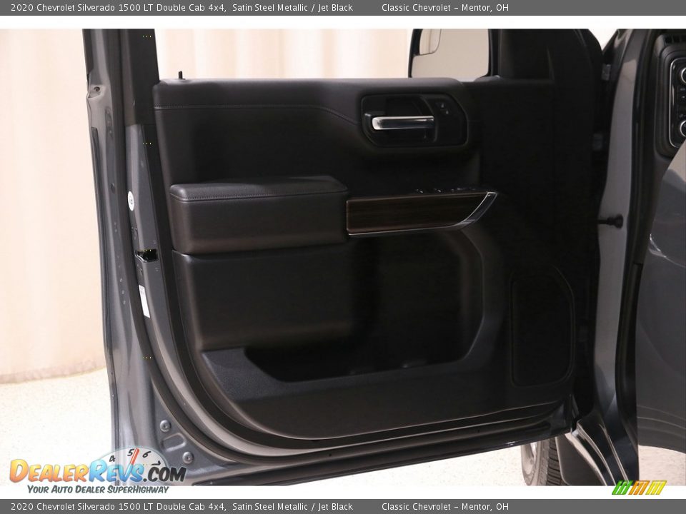 2020 Chevrolet Silverado 1500 LT Double Cab 4x4 Satin Steel Metallic / Jet Black Photo #4