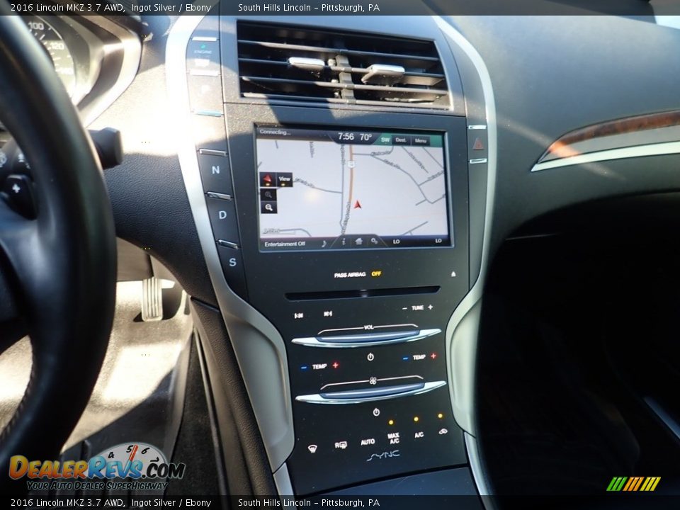 Controls of 2016 Lincoln MKZ 3.7 AWD Photo #22