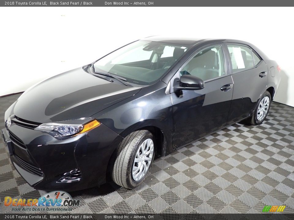 2018 Toyota Corolla LE Black Sand Pearl / Black Photo #7