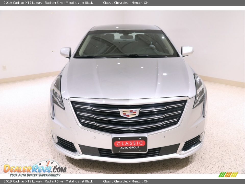 2019 Cadillac XTS Luxury Radiant Silver Metallic / Jet Black Photo #2