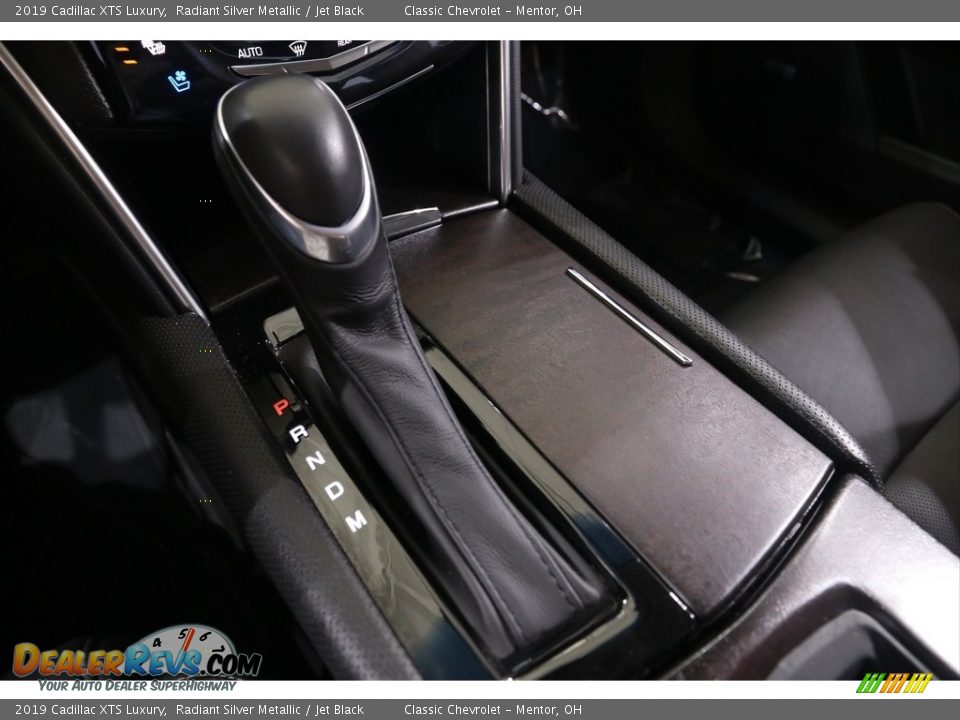 2019 Cadillac XTS Luxury Radiant Silver Metallic / Jet Black Photo #18