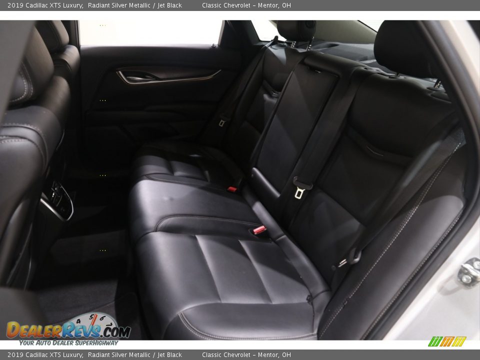 2019 Cadillac XTS Luxury Radiant Silver Metallic / Jet Black Photo #22