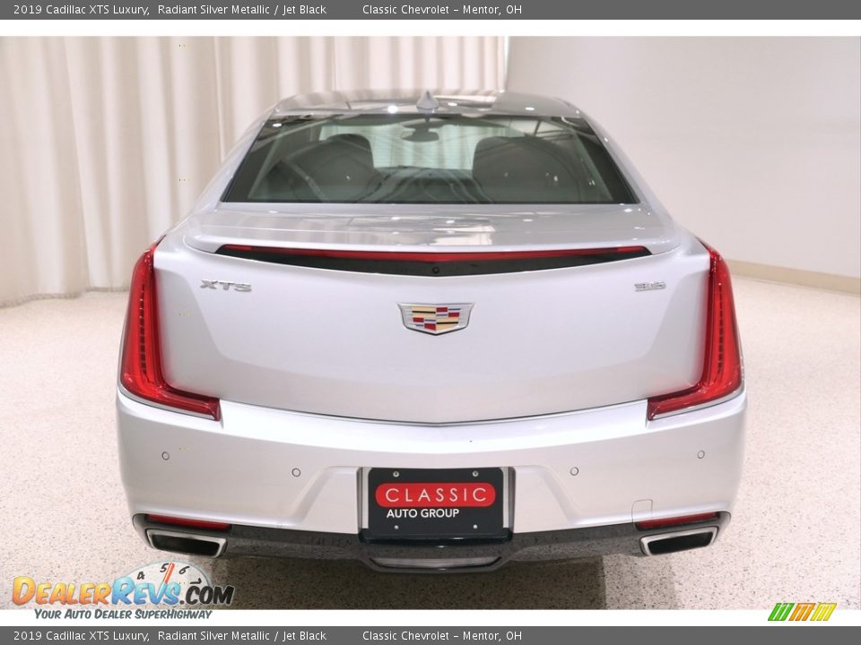 2019 Cadillac XTS Luxury Radiant Silver Metallic / Jet Black Photo #24