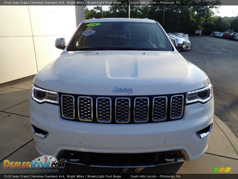 2018 Jeep Grand Cherokee Overland 4x4 Bright White / Brown/Light Frost Beige Photo #9