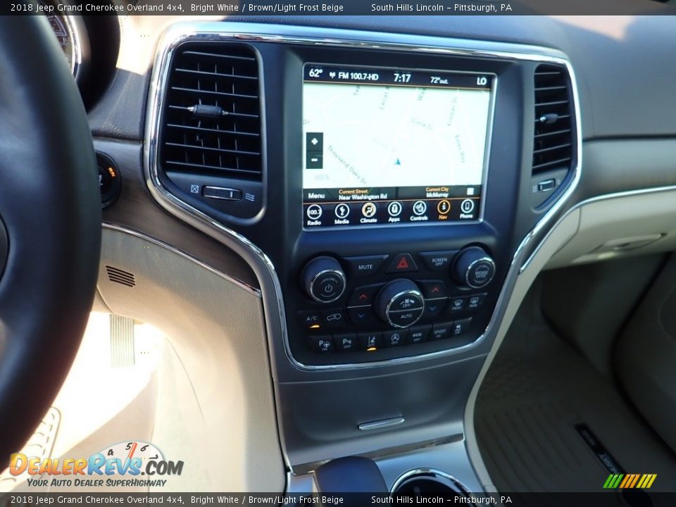2018 Jeep Grand Cherokee Overland 4x4 Bright White / Brown/Light Frost Beige Photo #22