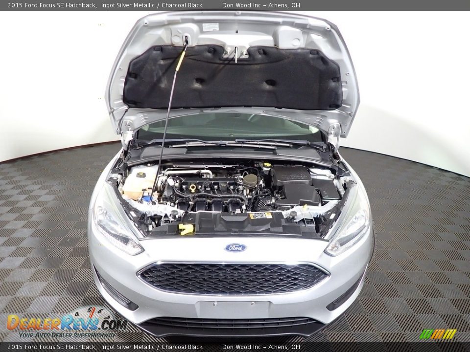 2015 Ford Focus SE Hatchback Ingot Silver Metallic / Charcoal Black Photo #5