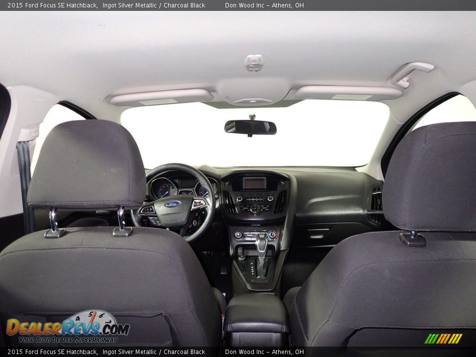 2015 Ford Focus SE Hatchback Ingot Silver Metallic / Charcoal Black Photo #14