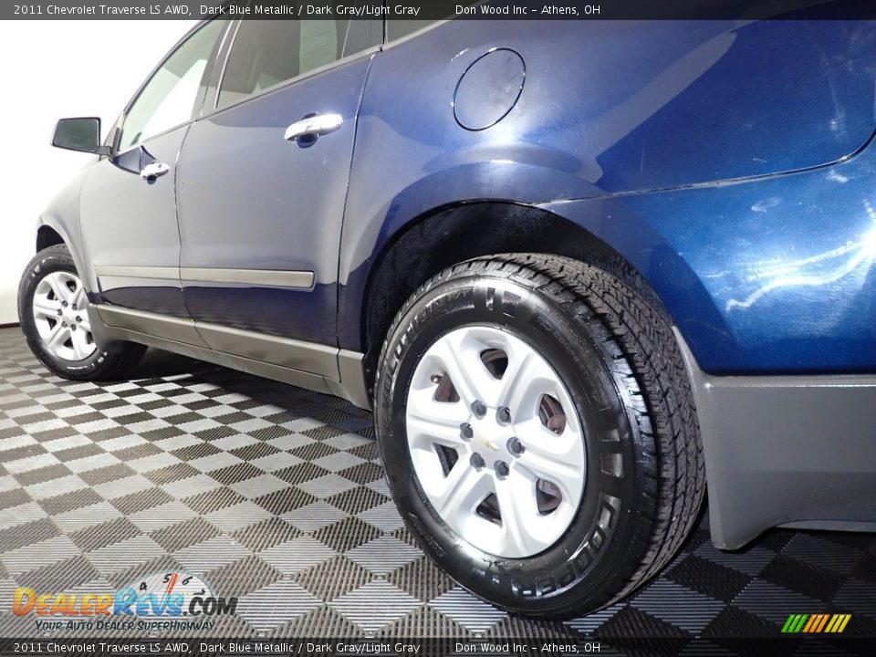 2011 Chevrolet Traverse LS AWD Dark Blue Metallic / Dark Gray/Light Gray Photo #10