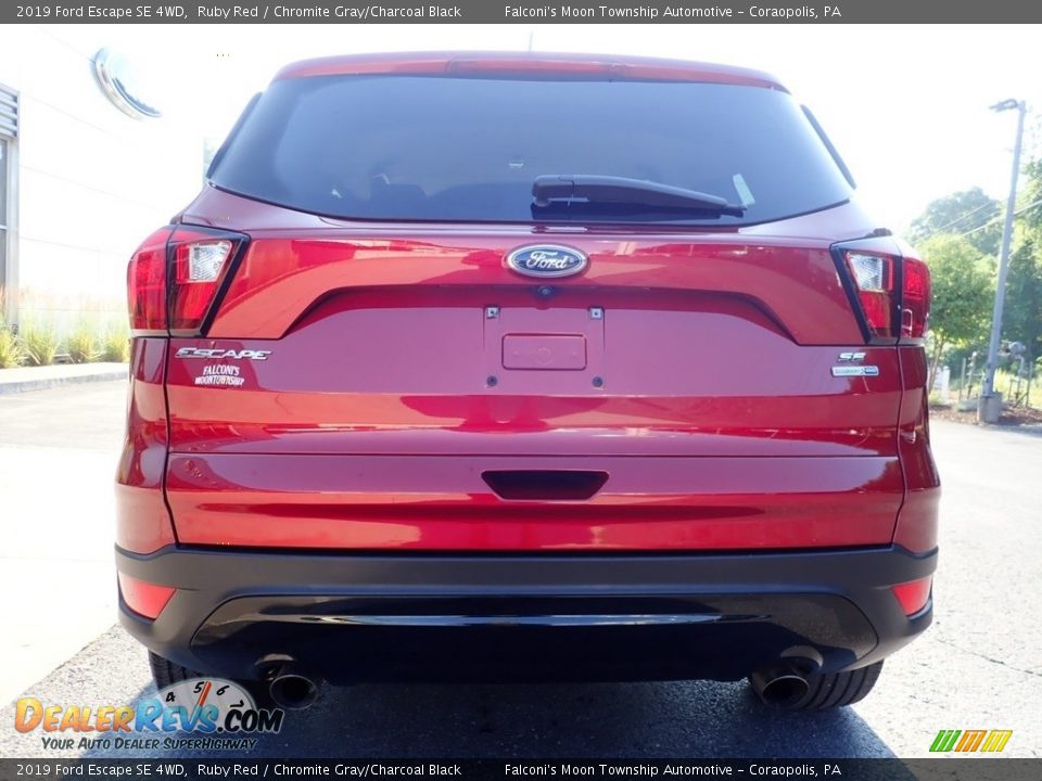 2019 Ford Escape SE 4WD Ruby Red / Chromite Gray/Charcoal Black Photo #3