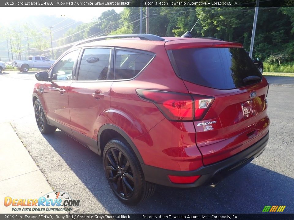 2019 Ford Escape SE 4WD Ruby Red / Chromite Gray/Charcoal Black Photo #5