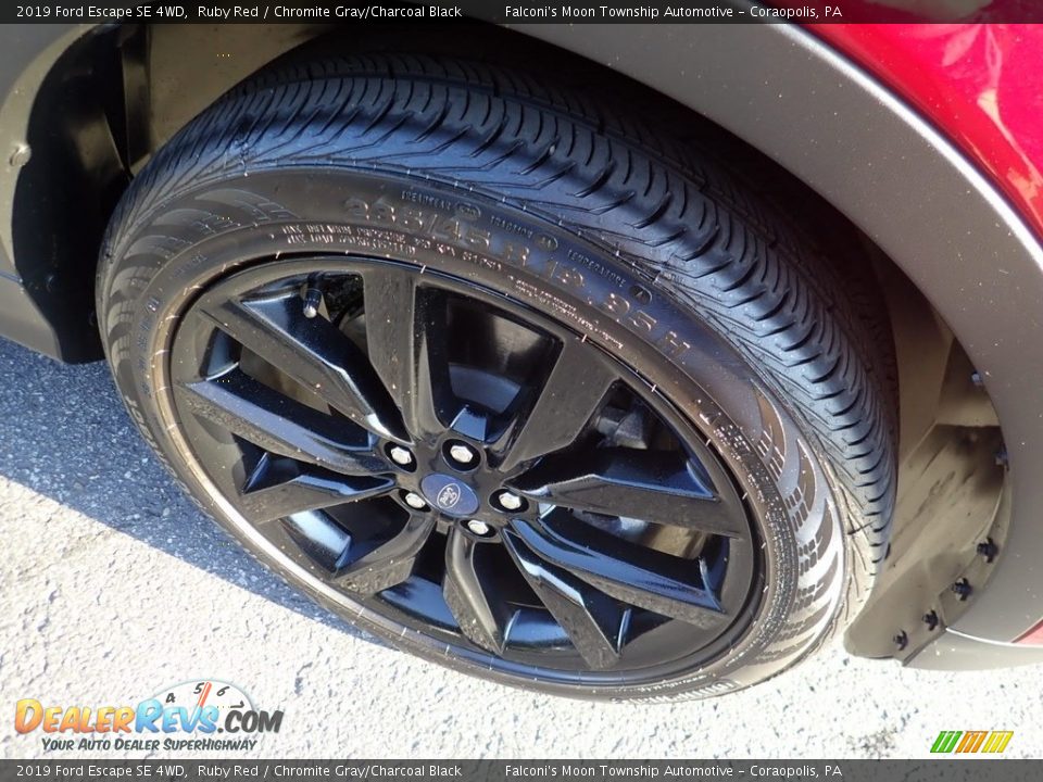 2019 Ford Escape SE 4WD Ruby Red / Chromite Gray/Charcoal Black Photo #10