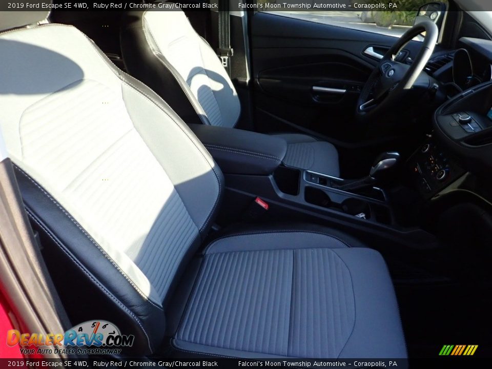 2019 Ford Escape SE 4WD Ruby Red / Chromite Gray/Charcoal Black Photo #11