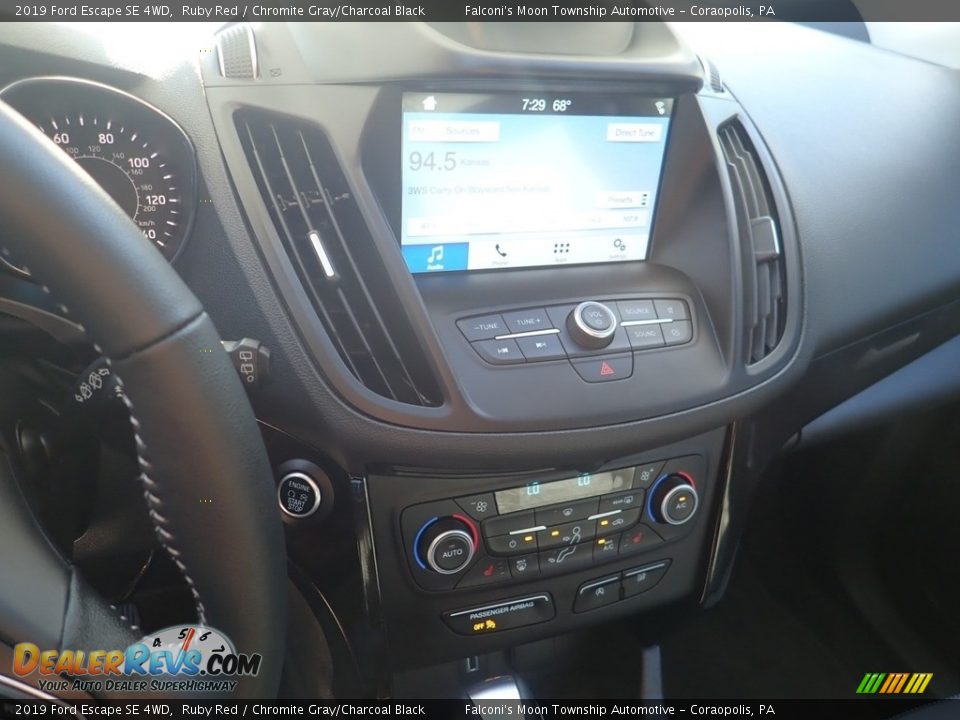2019 Ford Escape SE 4WD Ruby Red / Chromite Gray/Charcoal Black Photo #22