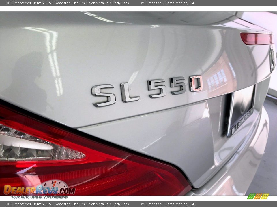 2013 Mercedes-Benz SL 550 Roadster Iridium Silver Metallic / Red/Black Photo #25