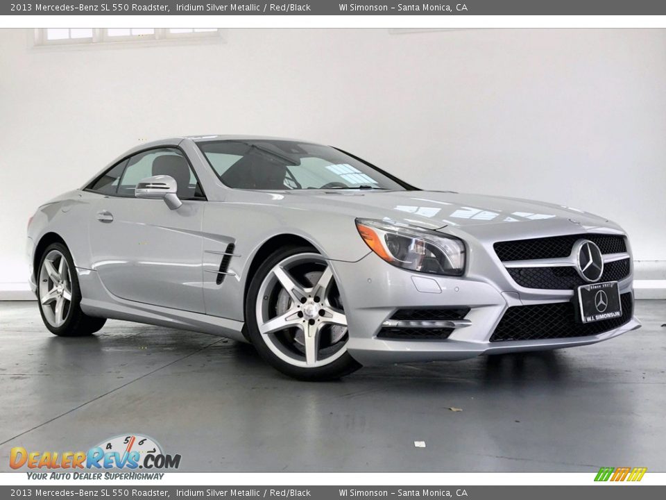 2013 Mercedes-Benz SL 550 Roadster Iridium Silver Metallic / Red/Black Photo #32
