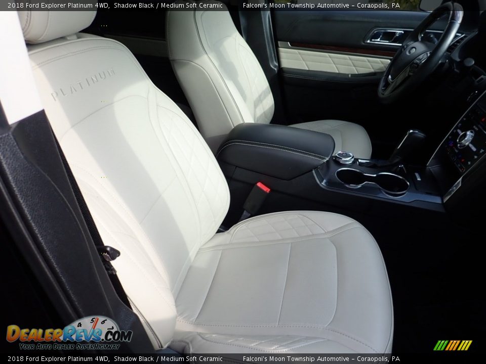 2018 Ford Explorer Platinum 4WD Shadow Black / Medium Soft Ceramic Photo #11