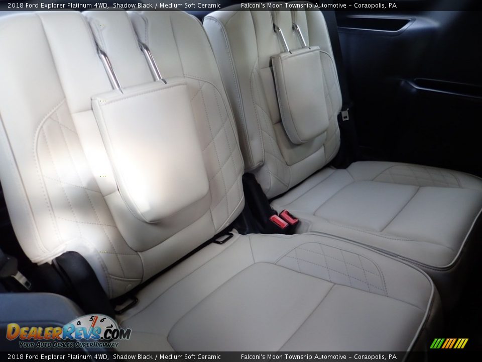 2018 Ford Explorer Platinum 4WD Shadow Black / Medium Soft Ceramic Photo #15