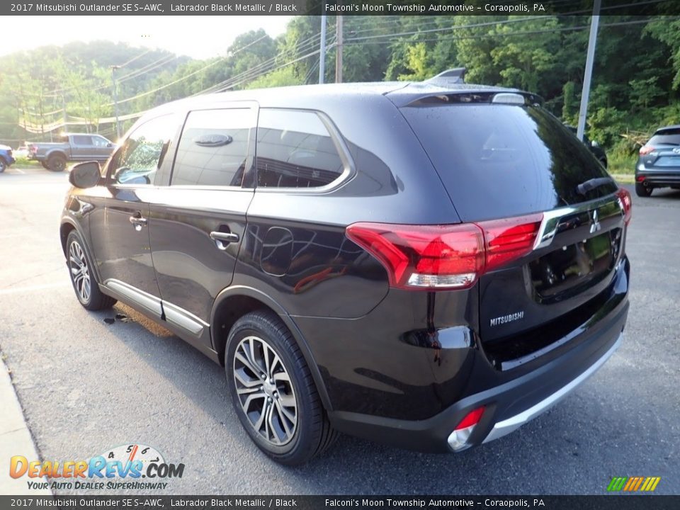 2017 Mitsubishi Outlander SE S-AWC Labrador Black Metallic / Black Photo #5