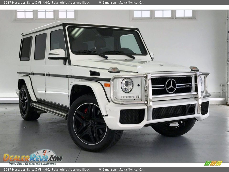 Front 3/4 View of 2017 Mercedes-Benz G 63 AMG Photo #34