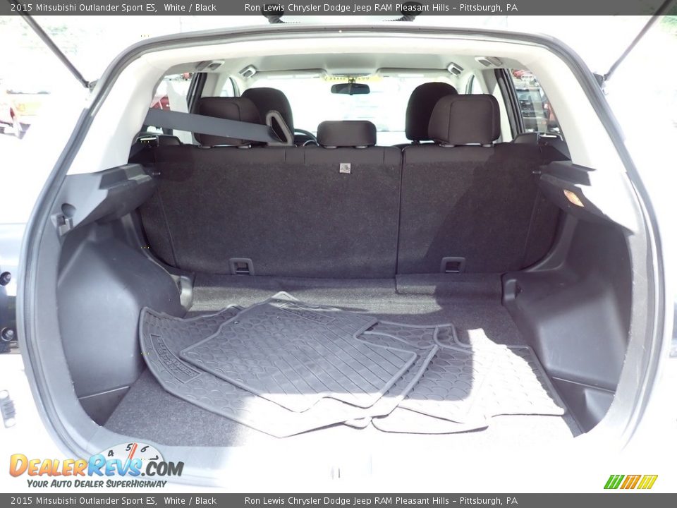 2015 Mitsubishi Outlander Sport ES White / Black Photo #5