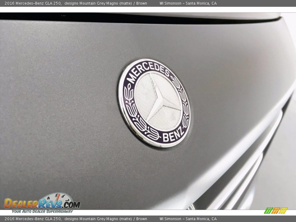2016 Mercedes-Benz GLA 250 designo Mountain Grey Magno (matte) / Brown Photo #33