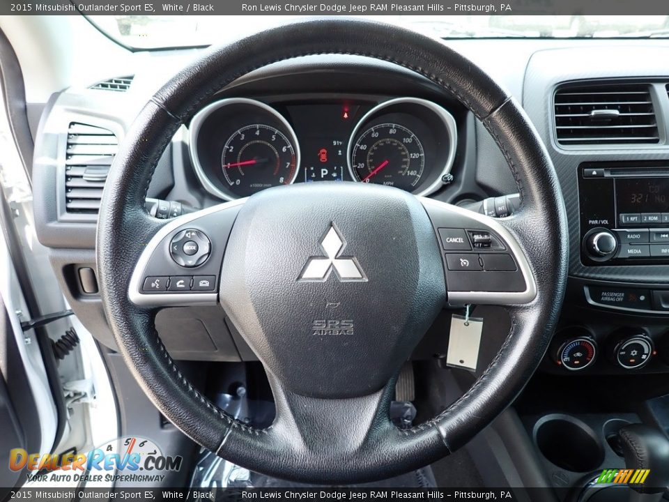2015 Mitsubishi Outlander Sport ES White / Black Photo #16