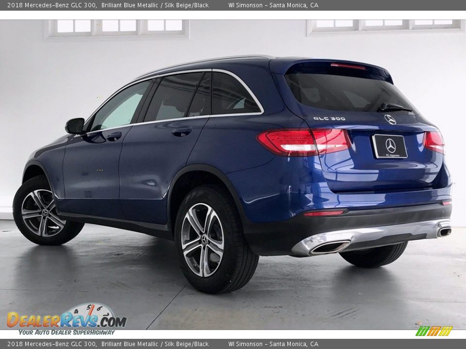 2018 Mercedes-Benz GLC 300 Brilliant Blue Metallic / Silk Beige/Black Photo #10