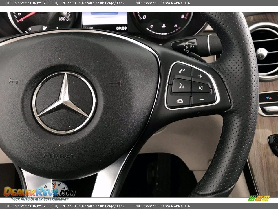 2018 Mercedes-Benz GLC 300 Brilliant Blue Metallic / Silk Beige/Black Photo #19