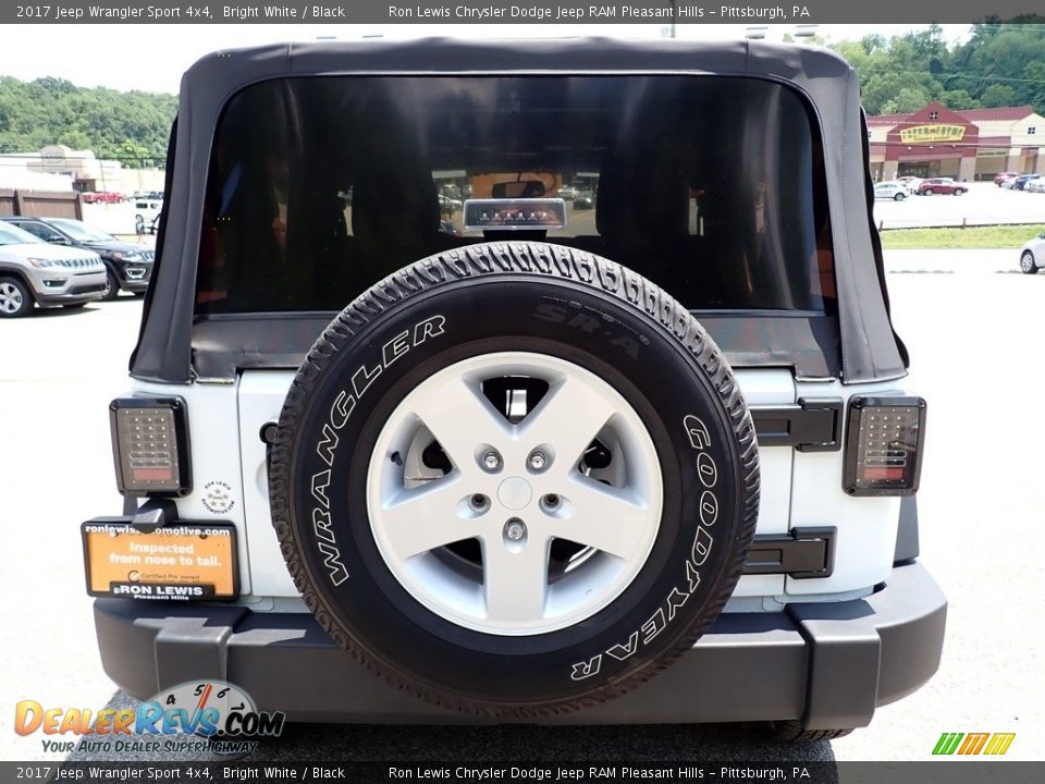 2017 Jeep Wrangler Sport 4x4 Bright White / Black Photo #4